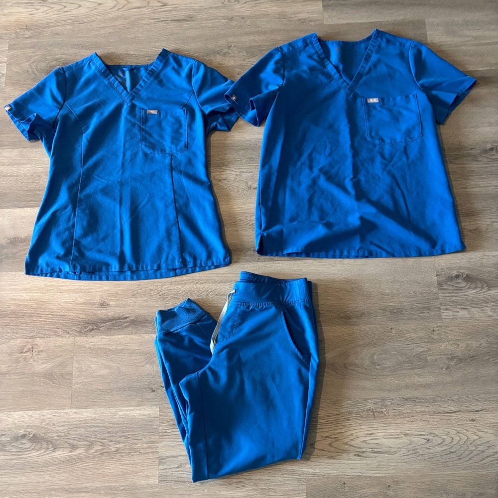 Figs Royal Blue set